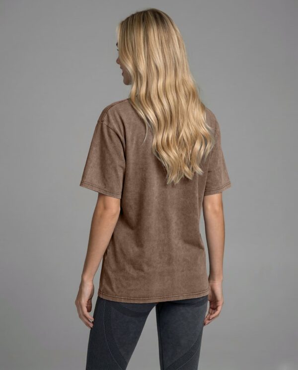 futbolka-unyseks-oversize-boxy-fit-nordvik-urban-shadow-stone-wash-brown2388-47230572183868_5e879219a6 Футболка Nordvik Urban Shadow — бежева