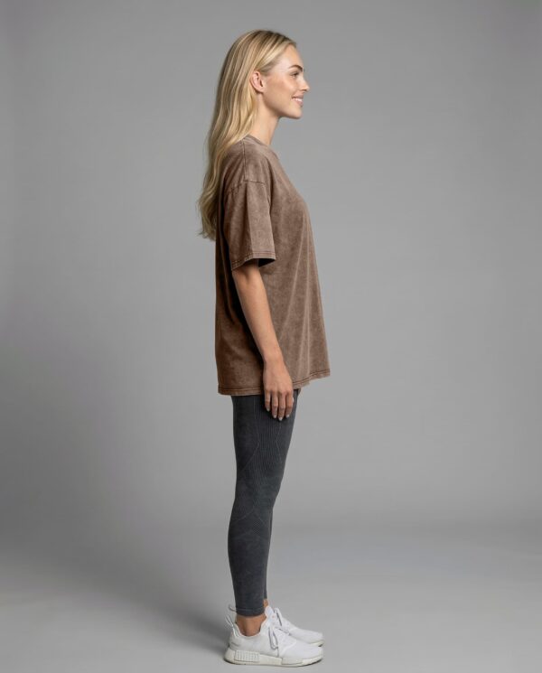 futbolka-unyseks-oversize-boxy-fit-nordvik-urban-shadow-stone-wash-brown2388-51983163761049_b4dabf8ff8 Футболка Nordvik Urban Shadow — бежева