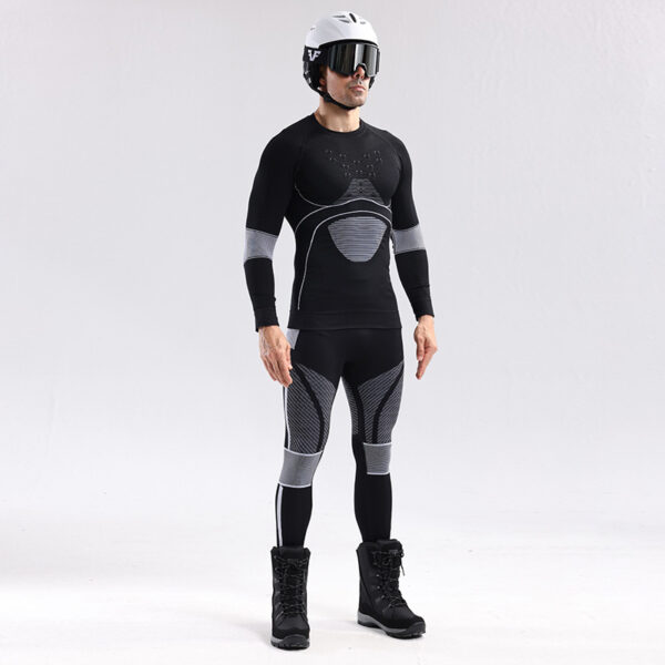 termobele-muzhskoe-besshovnoe-nordvik-polarshield-x-40-merino-seamless-black-komplekt-48981267057342_2a8023fb84 Термобілизна чоловіча бесшовна Nordvik PolarShield X-40 Merino Seamless Black комплект