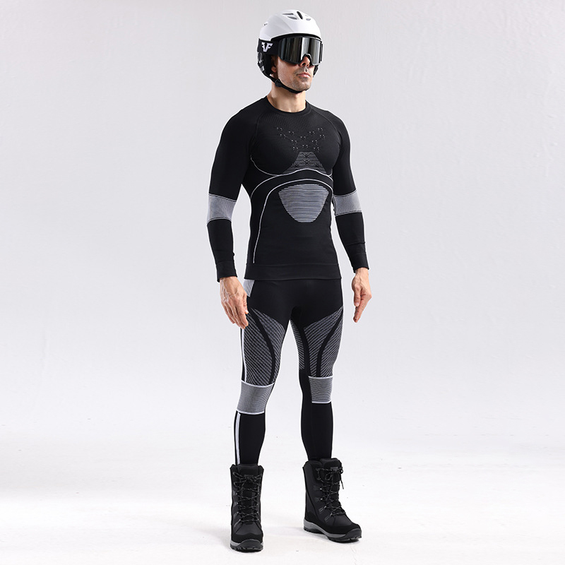 Термобілизна чоловіча бесшовна Nordvik PolarShield X-40 Merino Seamless Black комплект
